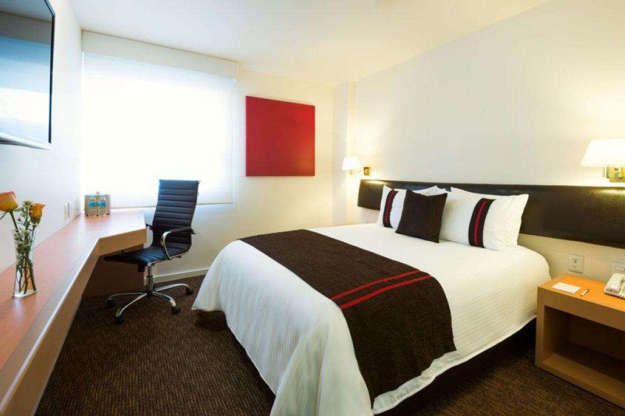 Mision Express Queretaro Hotel Eksteriør billede