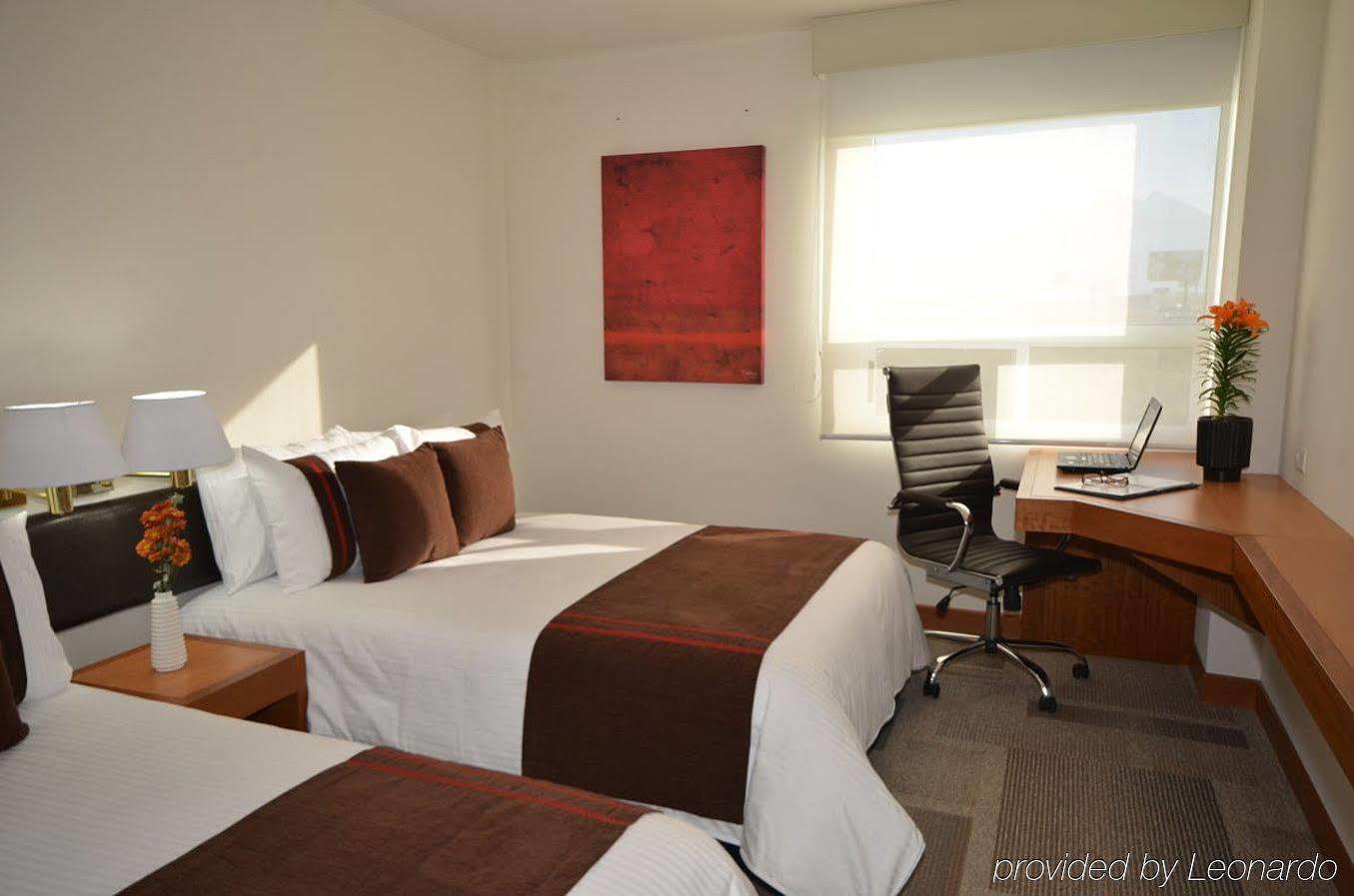 Mision Express Queretaro Hotel Eksteriør billede
